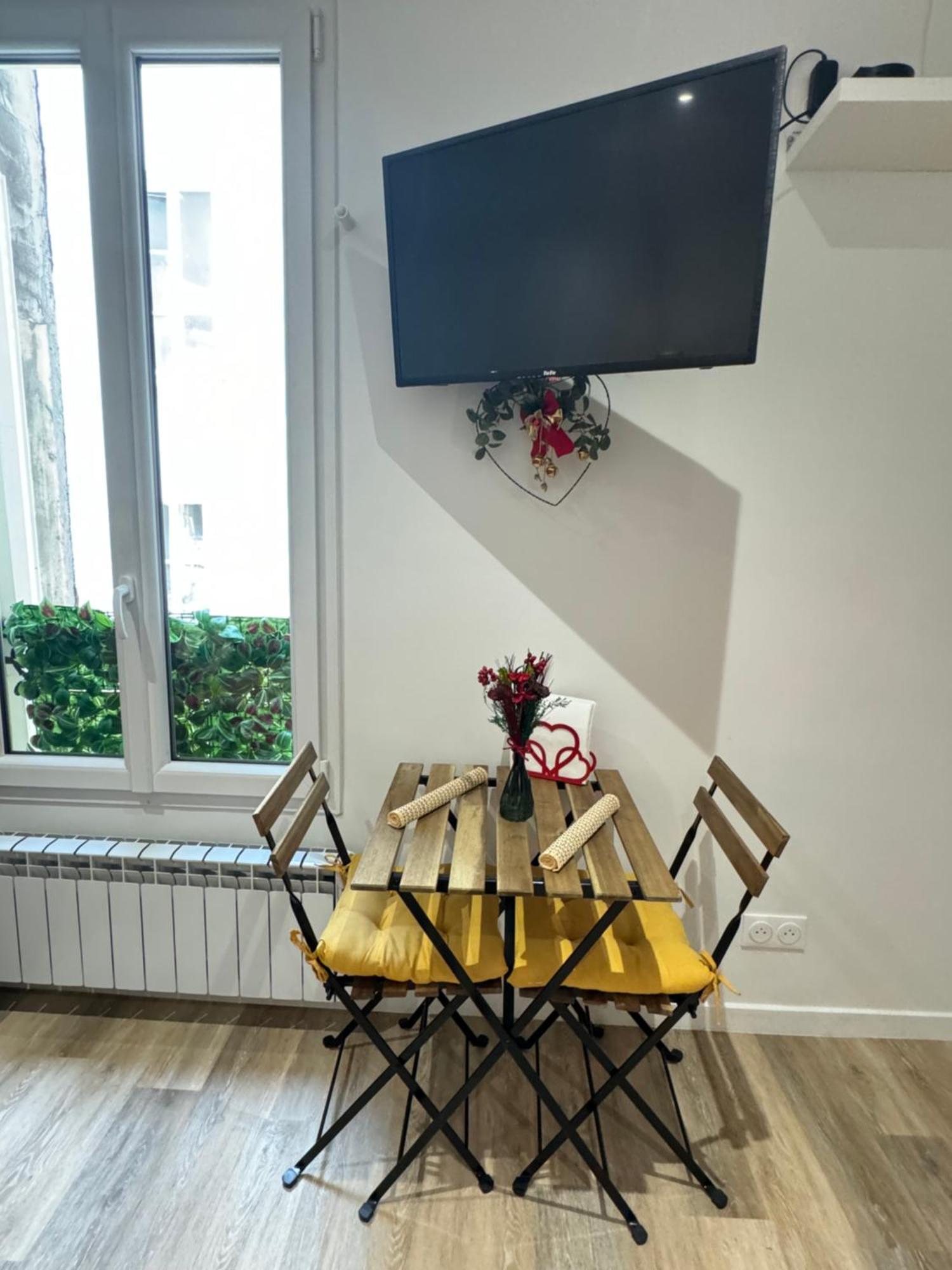 Amelie Poulain Studio In Heart Of Montmartre Paris Dış mekan fotoğraf